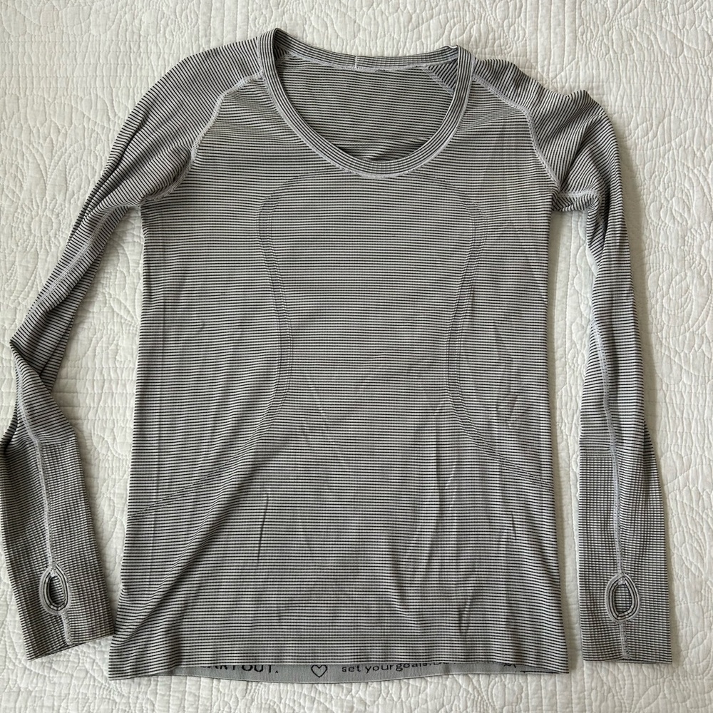 Lululemon swiftly, size 10
